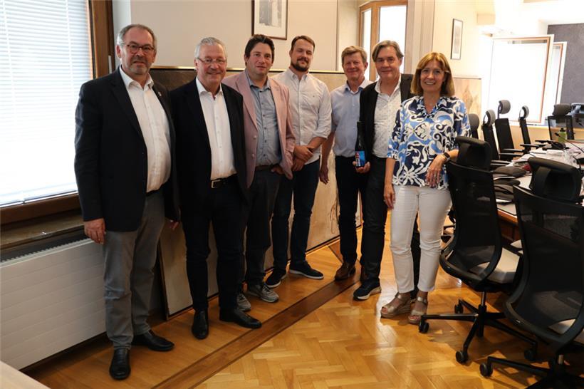 Robert Leven, Jean Theis, Guy Wester, Pit Zahlen, Georges Beck, Marc Lies und Diane Adehm (v.l.n.r.)
