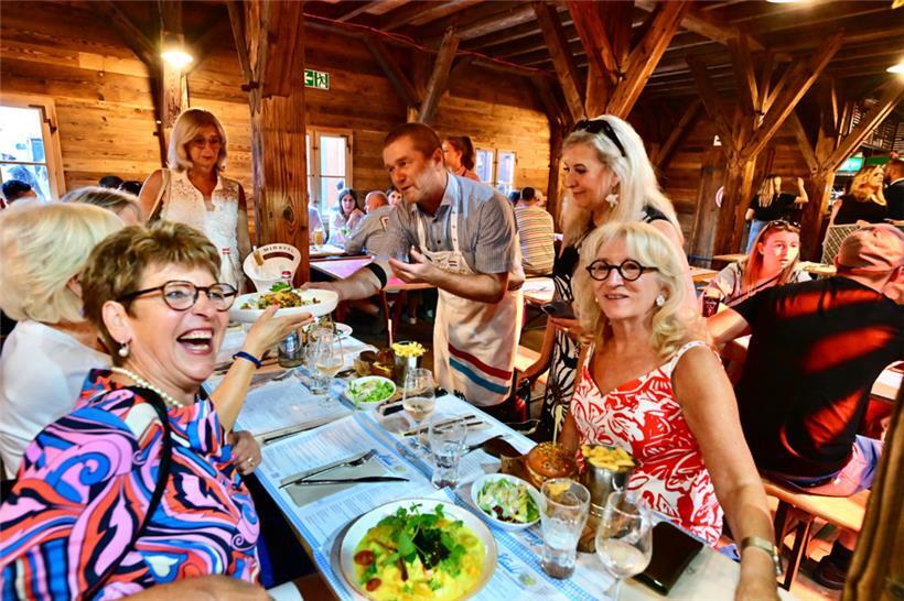 Robi Beissel von Stadt Bredimus begeisterte „Am Stall“ die Gäste