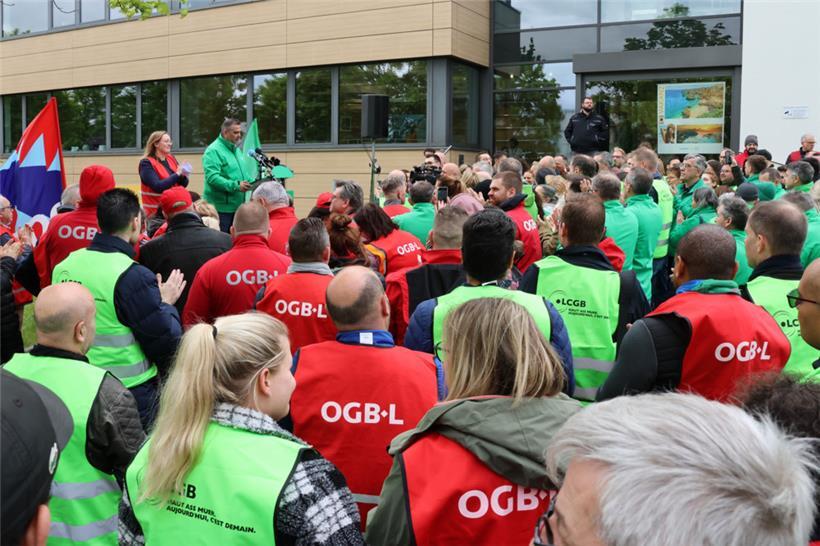 Rot und Grün dürfen sich freuen: Der OGBL und der LCGB vermelden am Mittwoch die Unterzeichnung eines neuen Kollektivvertrags
