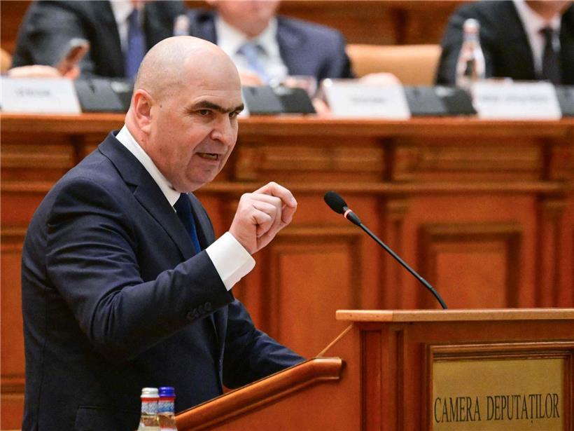 Ilie Bolojan, geschasster rumänischer Premier, bleibt vorerst im Amt wegen fehlender Regierungsmehrheit