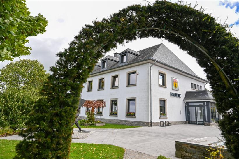 Rund um das Rathaus in der Ortschaft Wintger haben sich in den letzten Jahrzehnten viele Versorgungseinrichtungen angesiedelt
