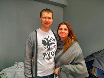 Ruslan Wachapow und seine Ehefrau. Beide engagieren sich in der Gefangenenhilfsorganisation Russland hinter Gittern
