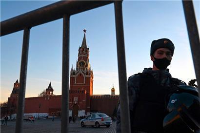 Russlands Wirtschaft sucht nach Wegen, um die Folgen der Sanktionen zu meistern
