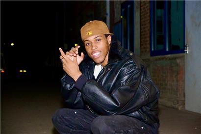 Ryan Cibango hat am renommierten Schauspielzentrum Köln studiert. „In Luxemburg hatte ich oft das Gefühl, nicht ganz ich selbst sein zu können“, sagt er. „Köln hat mir geholfen, offener zu werden.“
