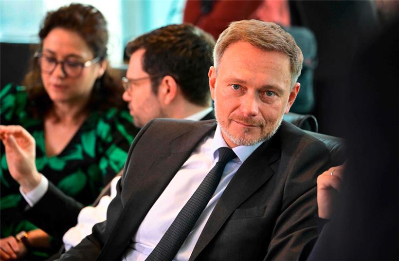 SPD und Grüne zeigen dem liberalen deutschen Finanzminister Christian Lindner ihre roten Linien bei der Haushaltsplanung auf
