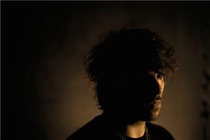 Sacha Hanlet aka Them Lights
