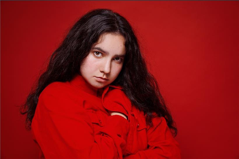 Sängerin und Gitarristin Jana Bahrich hofft, dass sich Frauen mit ihrem Song identifizieren können und selbstsicherer werden
