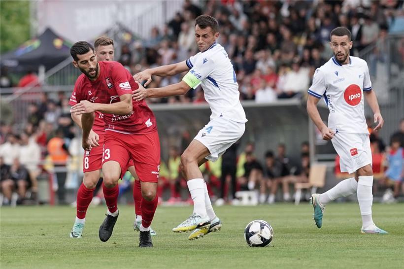 Samir Hadji (l.) erzielte im Europapokal bisher 13 Tore
