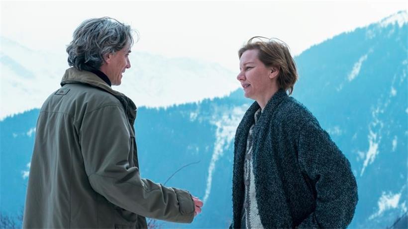 Sandra Hüller (d.) brille par son interprétation magistrale d’une femme mise au pilori
