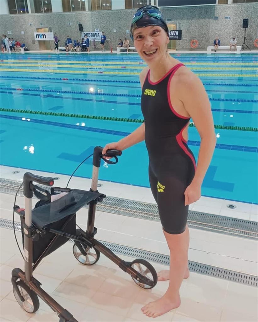 Sandra Schwinninger kann im Becken alle Probleme vergessen und konzentriert sich zudem auf Bestzeiten
