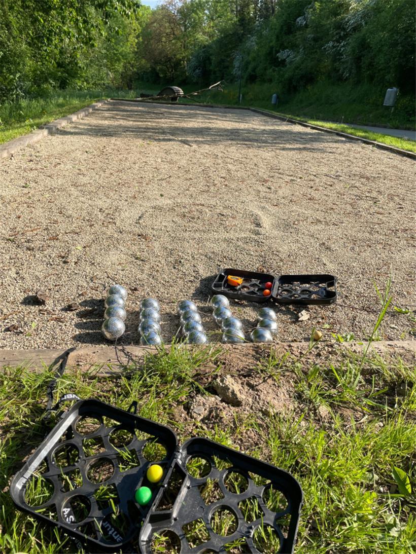 Savoir-vivre an der Sauer: Dazu gehört auch eine gelegentliche Partie Pétanque
