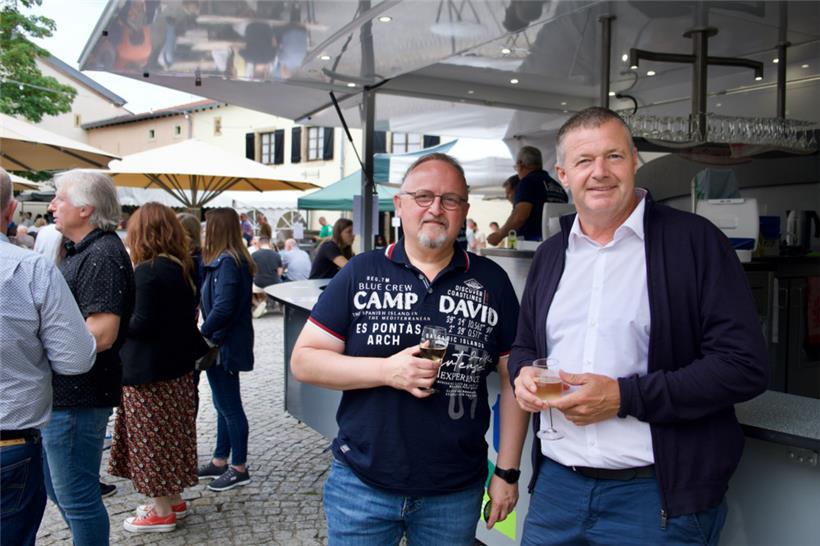 Schöffe Jean-Paul Muller und Bürgermeister Michel Gloden
