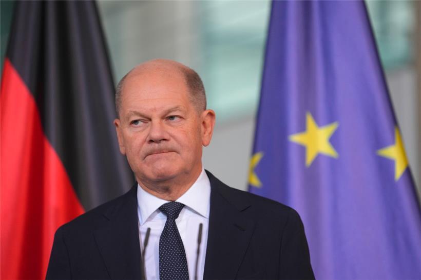 Scholz bei der Pressekonferenz am Mittwochabend
