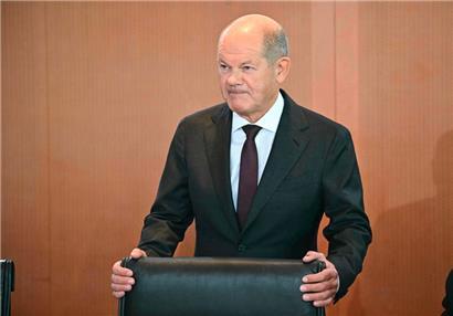 Scholz will die Ampel und die Union an einen Tisch bringen, um über die Migration zu diskutieren
