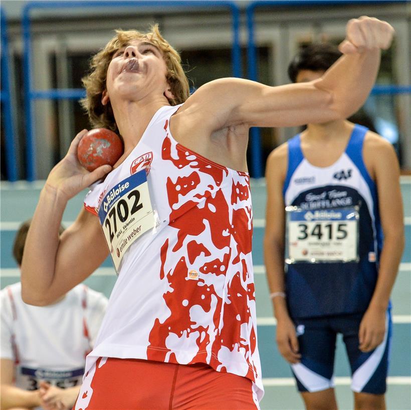 Schon in seiner Jugend wurde sein Talent für das Kugelstoßen deutlich
