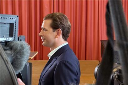Sebastian Kurz, Ex-Kanzler von Österreich, kommt zu seinem Berufungsverfahren in das Oberlandesgericht
