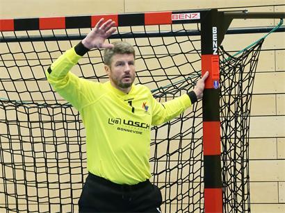 Sédin Zuzo tischte 15 Paraden auf