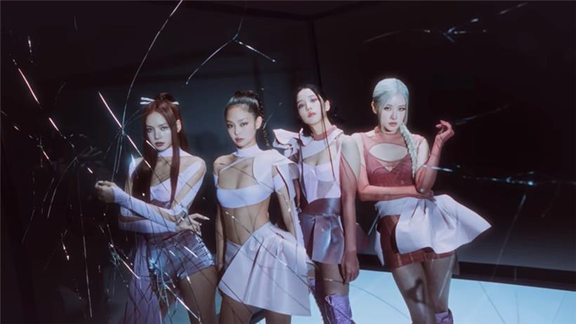 Sehen hübsch aus, haben aber scheinbar nicht mehr viel Lust am Performen: Blackpink
