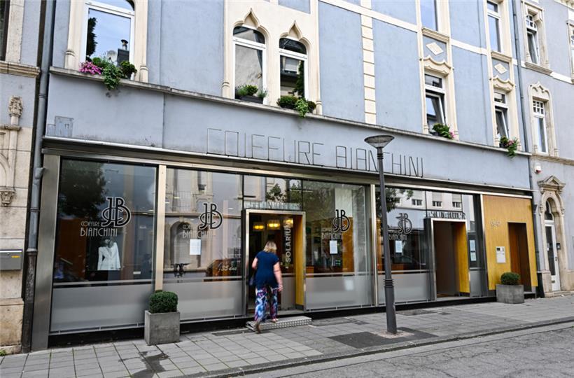 Seit 1999 in der rue de la Libération: Coiffure Bianchini
