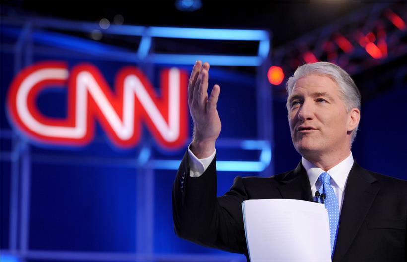 Seit Beginn des Wahlkrimis in den USA entwickelt sich ein Mann mit amerikanischem Allerweltsnamen auch auf den Luxemburger Bildschirmen zu einem vertrauten Gesicht: der Wahlerklärer des Fernsehsenders CNN, John King
