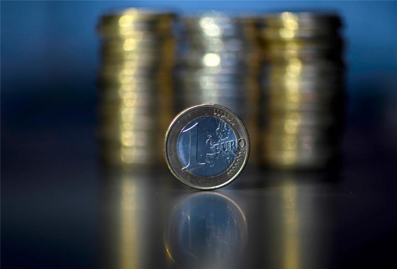 Seit Jahresbeginn fallen hierzulande die Zinsen – für potenzielle Kreditnehmer noch nicht stark genug
