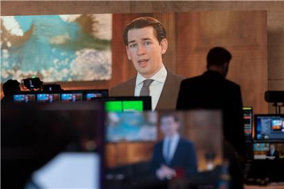 Seit Jahresbeginn sind bereits vier von Kurz’ Ministern ins Wanken geraten 
