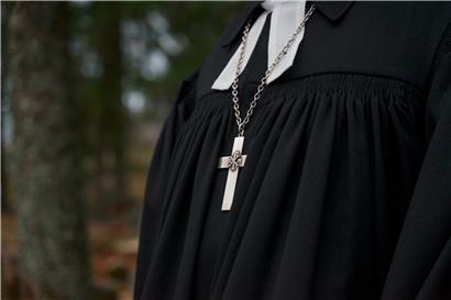 Seit November sitzt der unter Mordverdacht stehende Pfarrer in Haft
