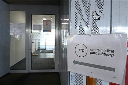 Seit dem 20. April können auch radiologische Untersuchungen wie IRMs im „Centre médical Potaschbierg“ durchgeführt werden. Darüber ist ein Streit entbrannt, weil die Kostenübernahme ungeklärt ist. 
