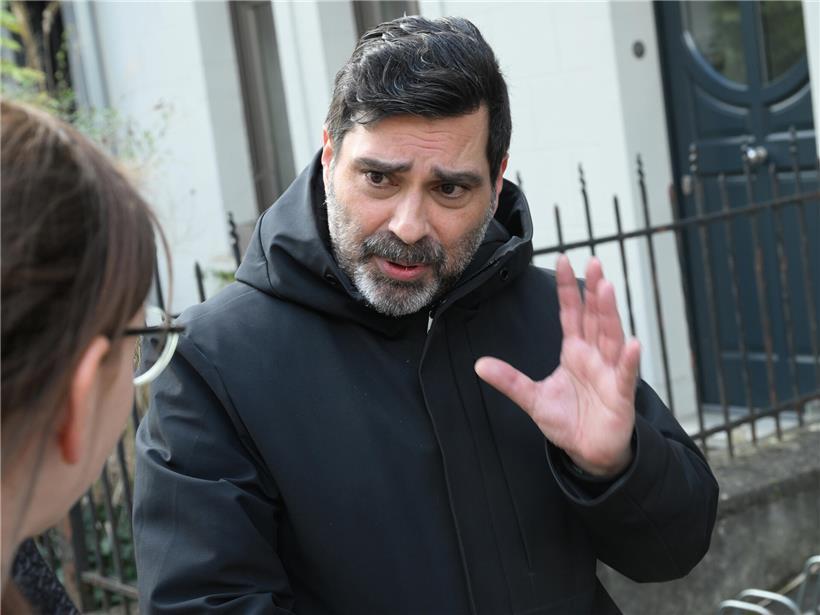 Klavierlehrer Filipe Galvao unterrichtet seit 34 Jahren an Privatschule und engagiert sich für deren Zukunft