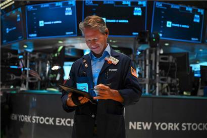  Seit über 80 Jahren genießt der US-Dollar die unangefochtene Vormachtstellung im Welthandel und im weltweiten Finanzwesen
