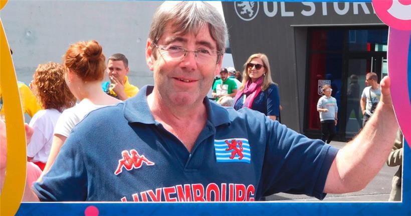 Selbst im Ausland trägt Hubert Rickal gerne den „Roten Löwen“ auf der Brust
