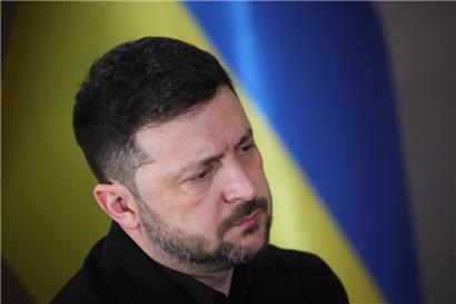 Selenskyj muss neben den Friedensverhandlungen auch einen weiteren Korruptionsskandal in Kiew navigieren
