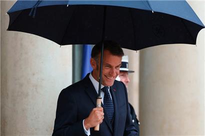 Selon le président Emmanuel Macron, le dernier mot n’est pas encore dit dans l’histoire de la querelle sur les taxes douanières
