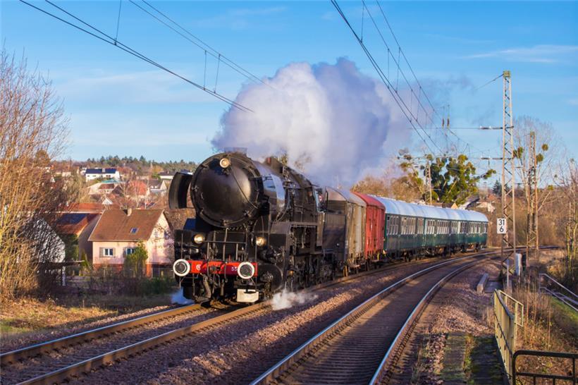 Seltene Fahrt mit der Lok 5519
