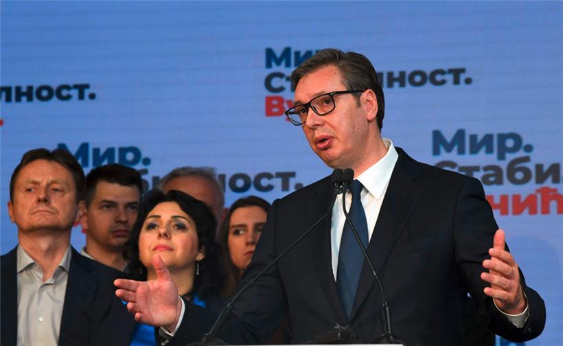 Serbiens Präsident Aleksandar Vucic gewann ganz klar die Präsidentschaftswahl, seine Partei SNS musste jedoch bei Parlaments- und Kommunalwahlen Federn lassen
