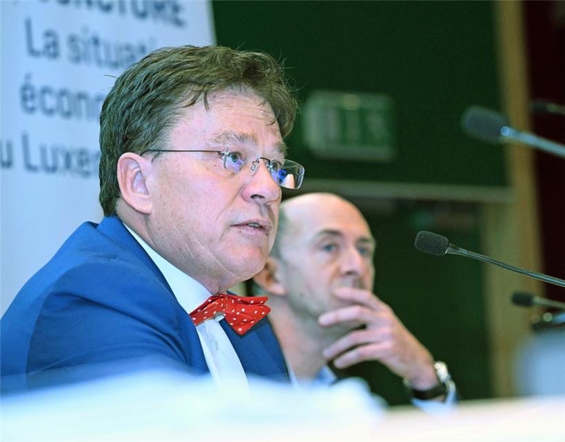 Serge Allegrezza, Bastien Larue und Ferdy Adam (nicht im Bild) stellten am Montag den letzten Statec-Konjunkturbericht des Jahres vor
