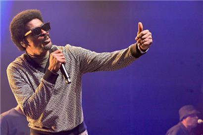 Seu Jorge – Sänger, Instrumentalist, Songwriter, Schauspieler – hat das Publikum im Rockhal Club begeistert
