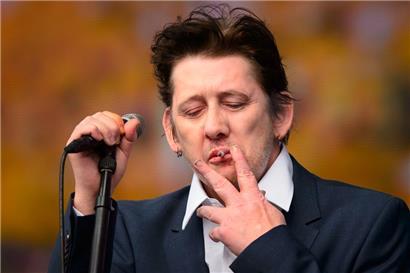 Shane MacGowan, Leadsänger von The Pogues, während deren Auftritt 2014 beim „Barclaycard British Summer Time Festival“ im Hyde Park, London
