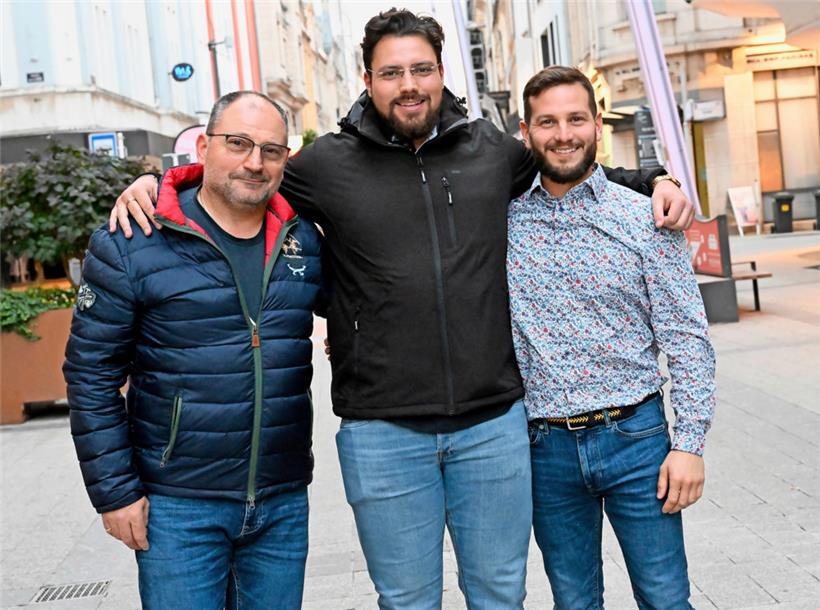 Sie wollen helfen: Fabio Bernardini, Sohn Luigi und Salva Pica (v.l.n.r).