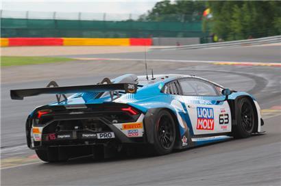 Sie zeigten am Schluss allen das Lamborghini-Heck: die absolut nicht unverdienten Überraschungssieger Bortolotti/Engstler/Pepper
