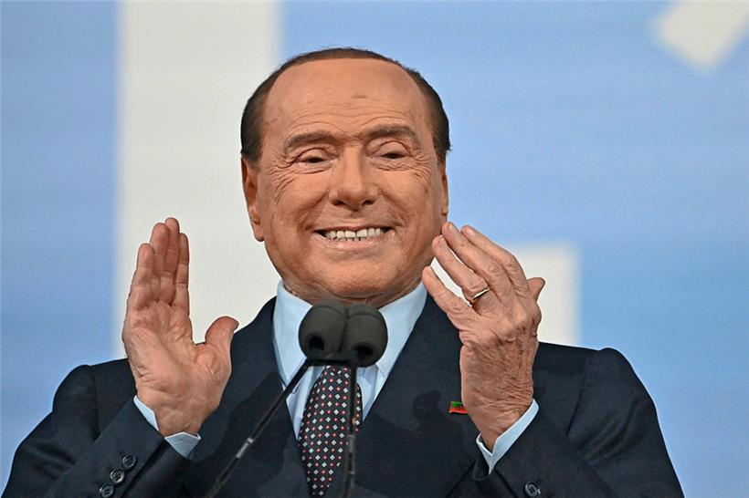 Silvio Berlusconis einstige Finanzgeschäfte stehen im Mittelpunkt von Ermittlungen der italienischen Staatsanwaltschaft

