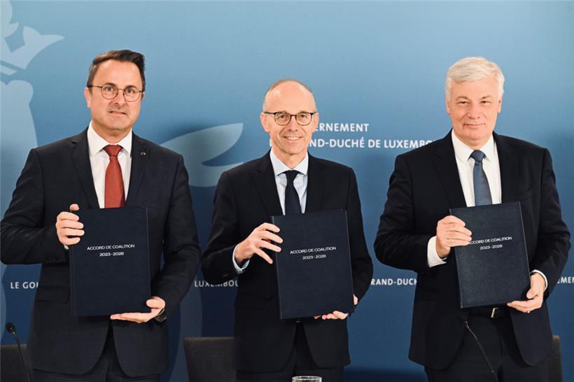 Sind dankbar für die gute Zusammenarbeit und zufrieden mit dem Ergebnis (v.l.): Xavier Bettel, Luc Frieden, Claude Wiseler 
