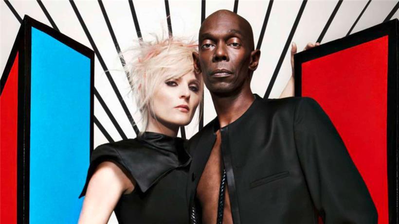 Sister Bliss avec Maxi Jazz, le chanteur décédé en 2022
