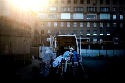 „Situation wird rasend schnell schwieriger“: Covid-Patient in Lissabon
