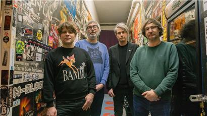 So jung kommen wir nicht mehr zusammen: Tocotronic im Club SO36
