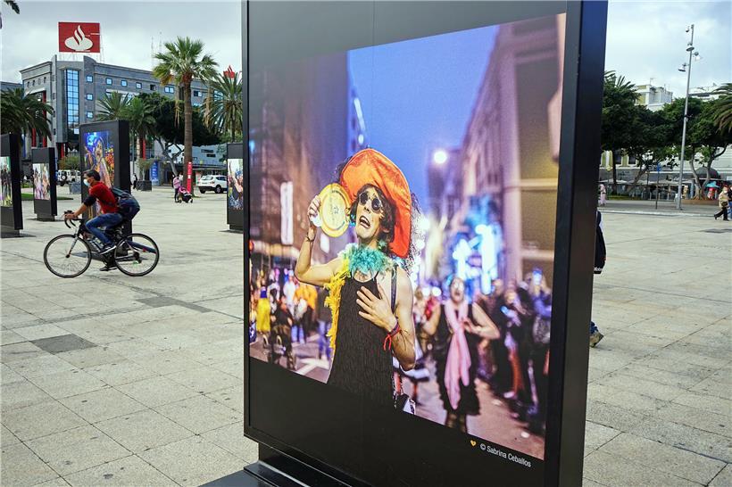 Sogar der Karneval findet nur auf Fotos statt: Der Tourismus leidet unter der Corona-Krise, die Menschen werden ärmer – und nun steigt die Wut auf Einwanderer. 
