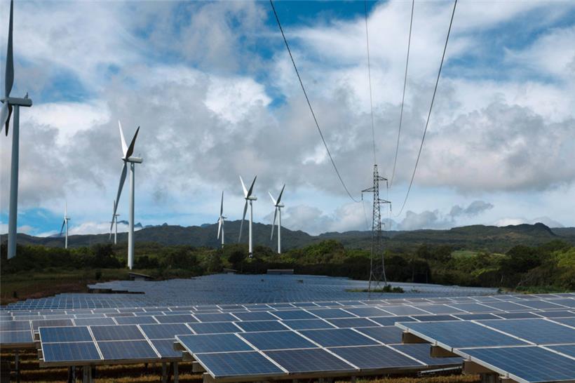 Sonne, Wind und andere Erneuerbare werden in den kommenden Jahren die größten Stromlieferanten in der EU sein

