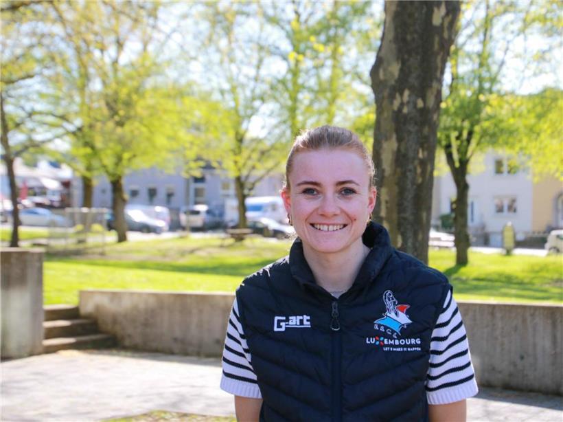 Sophia Zingerle bei der Ernennung zur Nationaltrainerin der FSCL am 15. April, offizielle Traineraufnahme