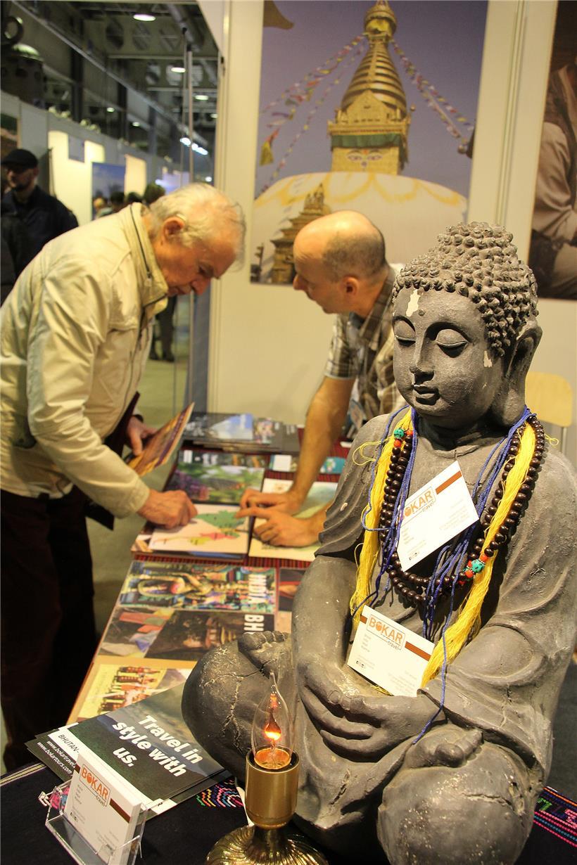 Spezialitäten aus Panama, Informationen über Wohnwagen oder Buddha-Statuen aus I...