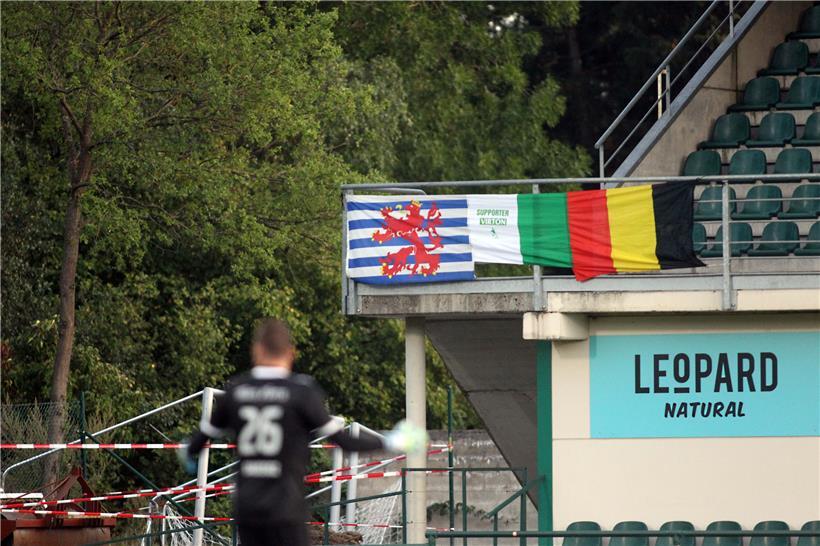 Spieler und Trainer haben sowohl die Union belge aus auch die Liga um Hilfe gebeten
